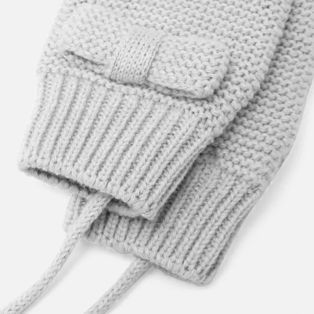 Baby girl knit mittens