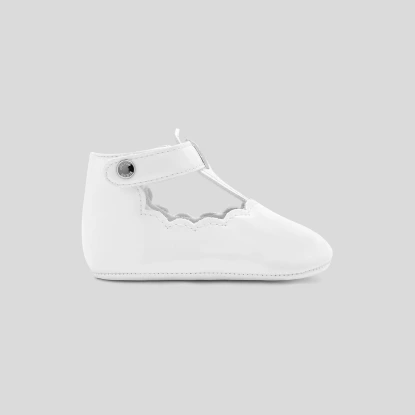 Baby girl patent t-bar shoes