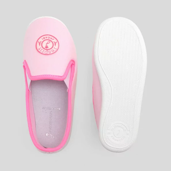 Girl slippers