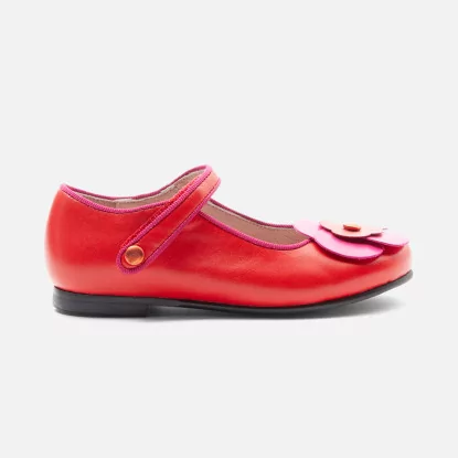 Girl Mary janes in smooth leather