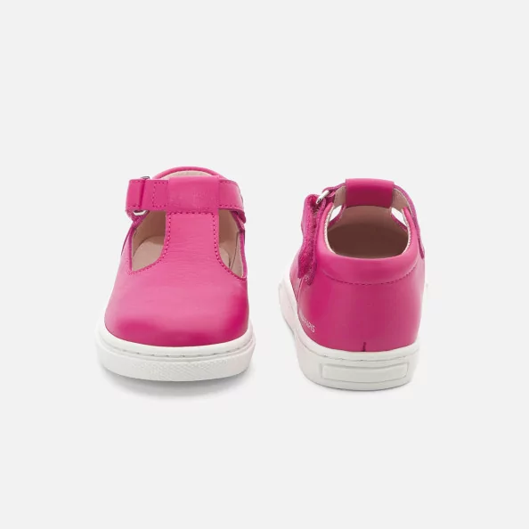 Kožené t-bar botičky pro malé dívky