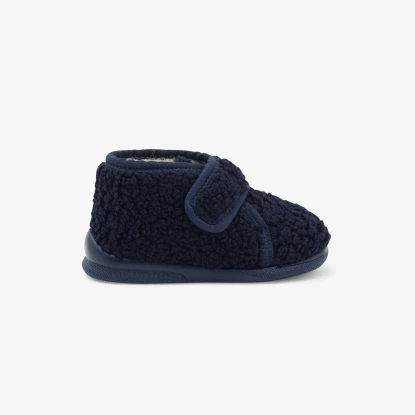 Baby boy faux fur slippers